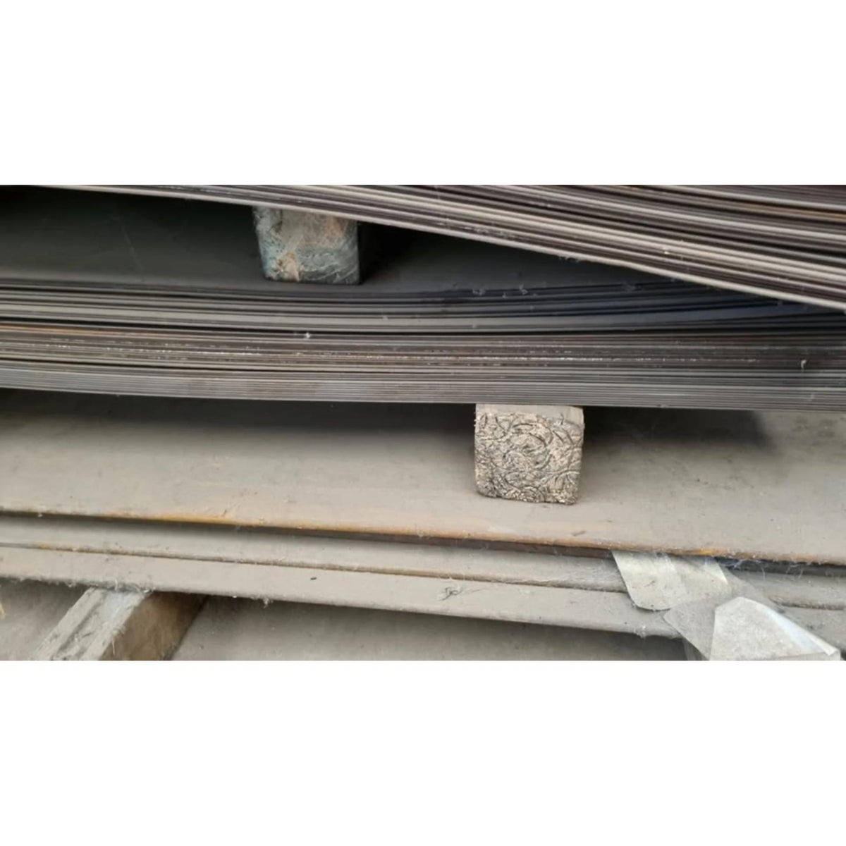 Plancha Negra Laminada Frio 8.0x1000x3000mm