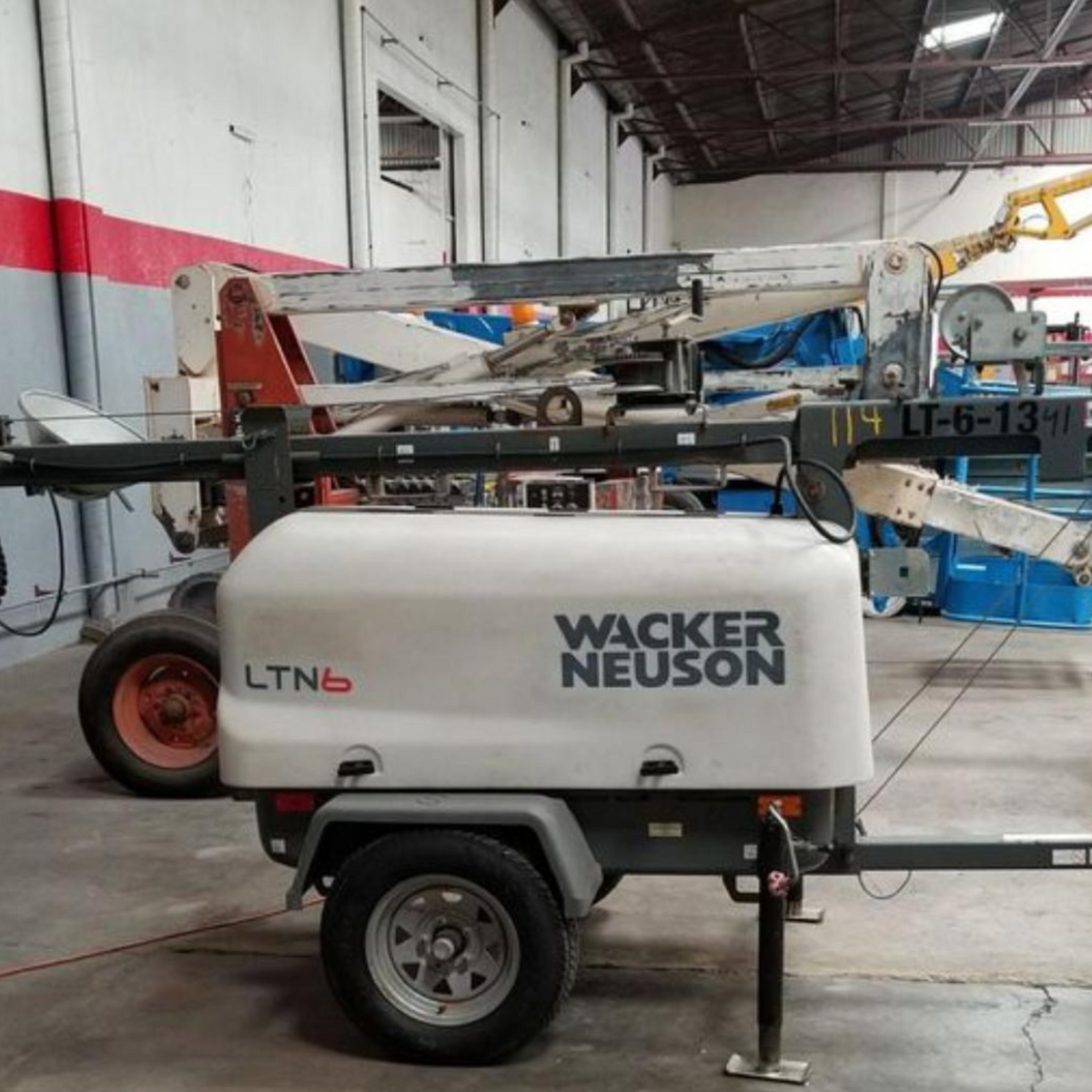 Torre de Iluminacion Wacker Neuson LTN6 OPERATIVA