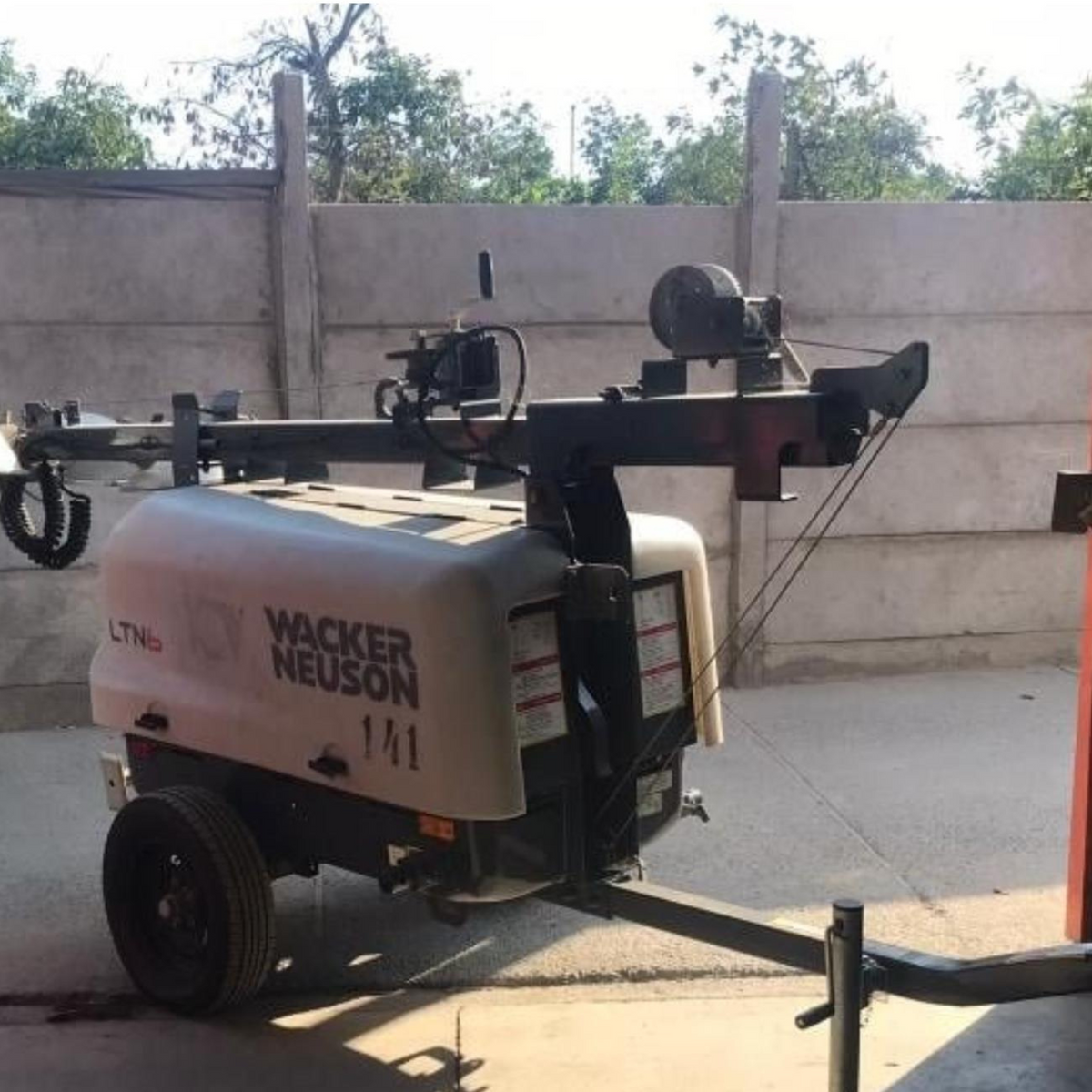 Torre de Iluminacion Wacker Neuson LTN6 OPERATIVA